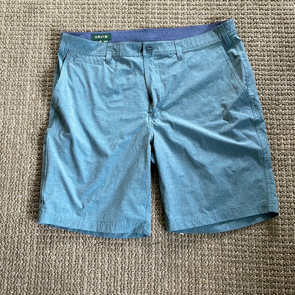 Orvis Mens athletic tech material shorts.